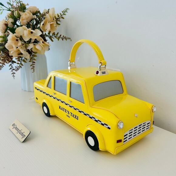 Kate Spade Purse NYC Big Apple 3D Taxi Crossbody Bag - Picture 3 of 12